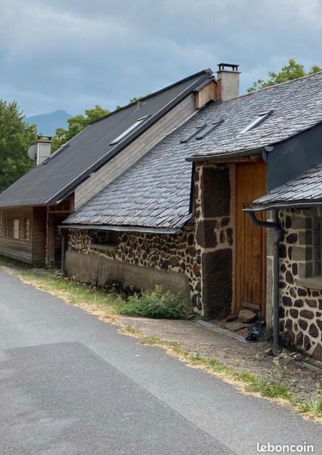 Maison Auvergne Volcan Puy Mary Claux Giraldes Gr400 Villa Le Claux Eksteriør billede